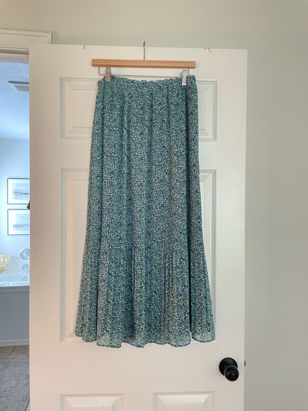 Mango pleated Lightweight Blue-Green Floral Maxi Skirt